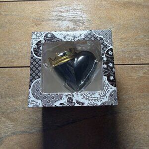 Taylor Swift King of My Heart Ornament – Brand New in Box